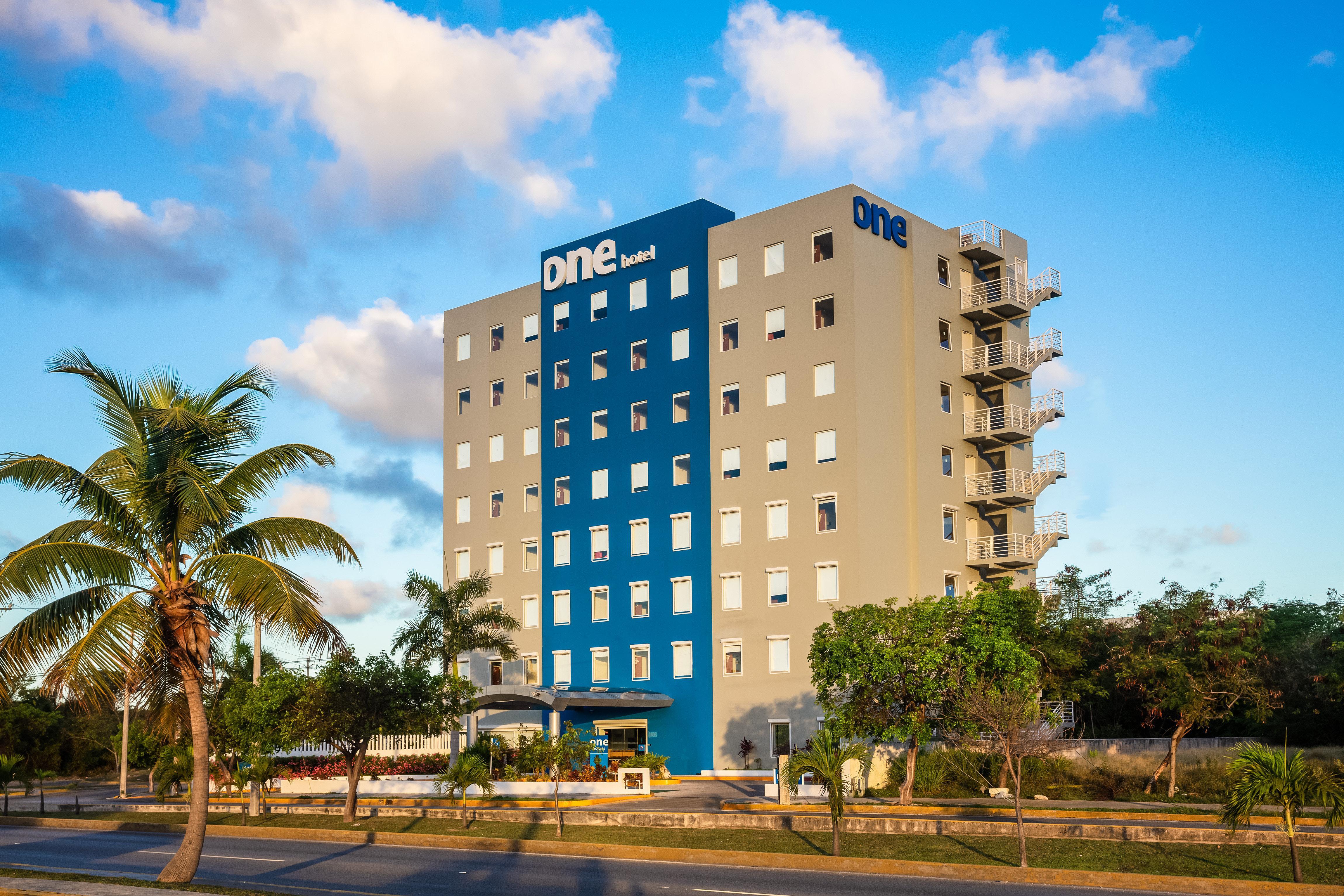 One Cancun Centro Exterior photo