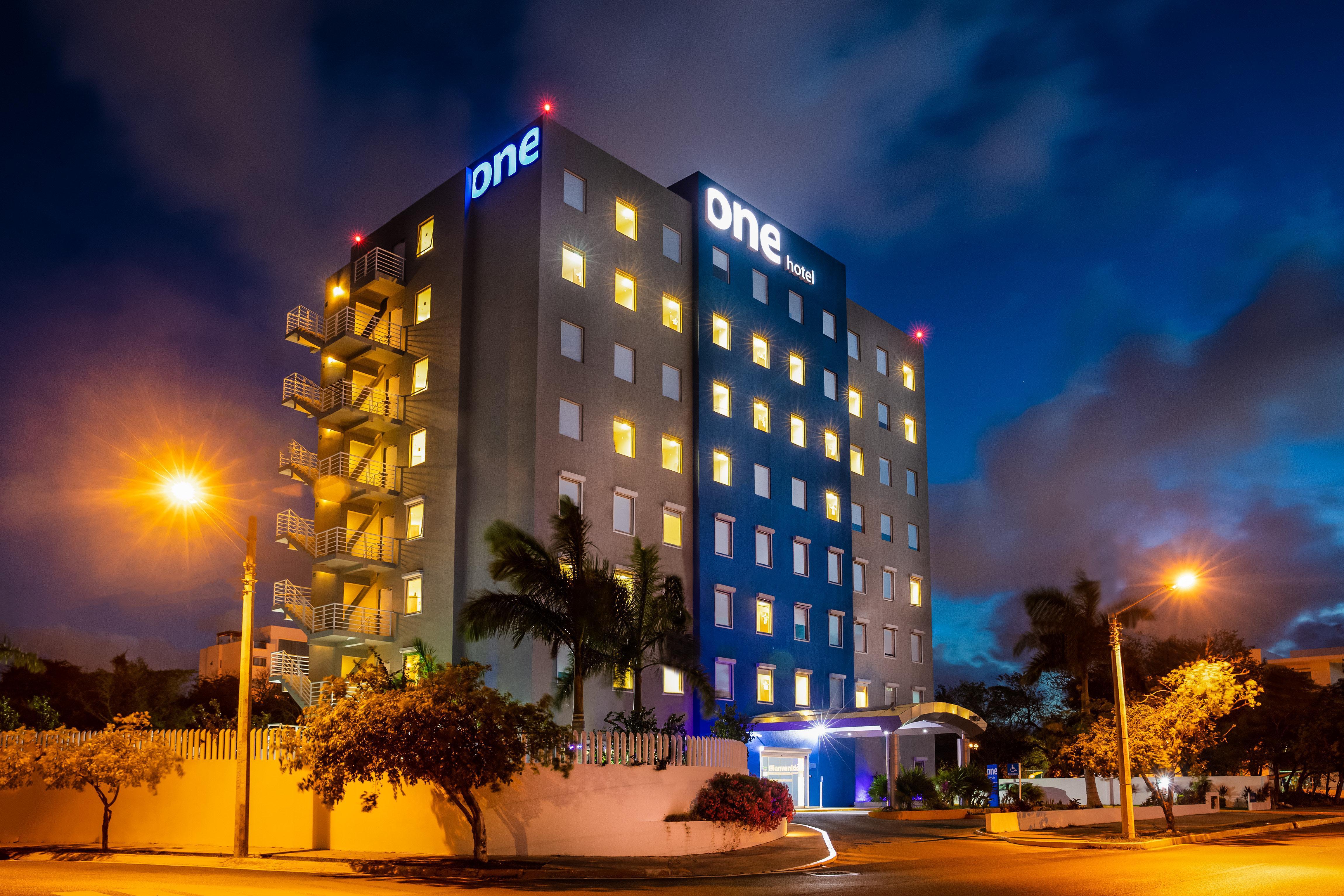 One Cancun Centro Exterior photo